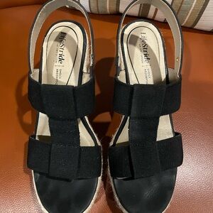 Life Stride Black Strappy Sandals Size 7